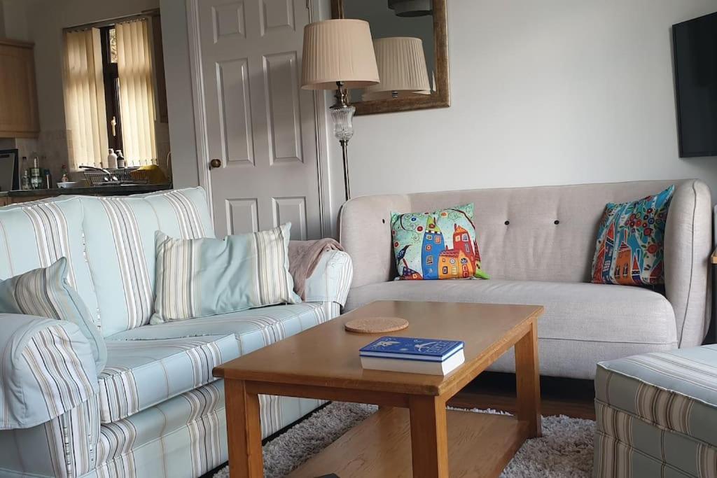 Seafront Apartment, Ground Floor, Free Parking Newcastle  Exterior photo